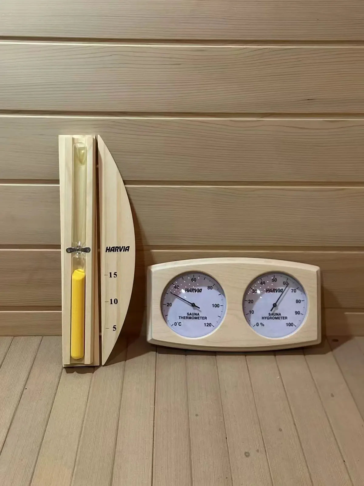 6 Person Outdoor Barrel Sauna with Front Porch